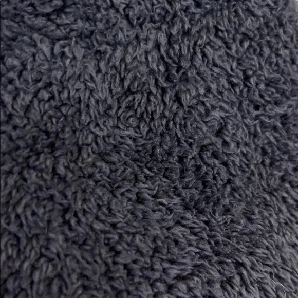 Patagonia Women's Dark Fleece Vest - Picture 6 of 6